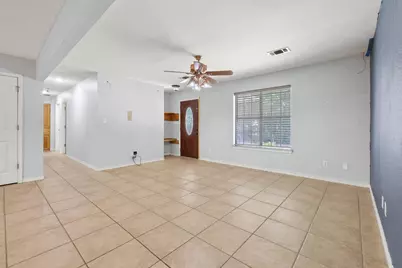 207 W South Street, Whitesboro, TX 76273 - Photo 6
