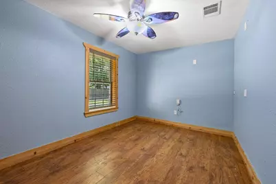 207 W South Street, Whitesboro, TX 76273 - Photo 12