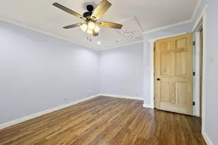 207 W South St, Whitesboro, TX 76273 - Photo 14