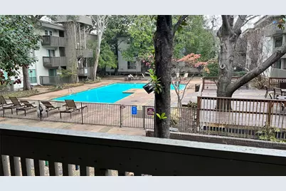[Address not provided], Dallas, TX 75219 - Photo 34