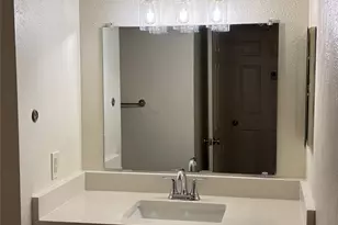 [Address not provided], Dallas, TX 75219 - Photo 18