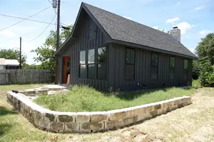 801 Reynolds St, Goldthwaite, TX 76844 - Photo 26