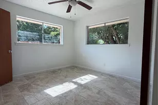 2406 W Broadview St, Greenville, TX 75402 - Photo 8