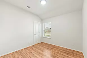 9717 Snowbell Ln, Fort Worth, TX 76036 - Photo 20