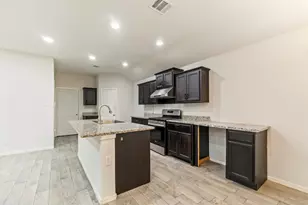 9717 Snowbell Ln, Fort Worth, TX 76036 - Photo 6