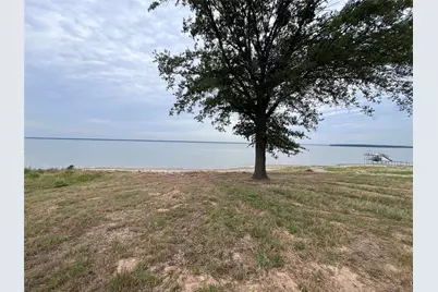 1564 Shoreline Drive, Mabank, TX 75143 - Photo 2
