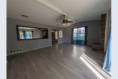 1800 Fernwood Circle, Carrollton, TX 75006 - Photo 2
