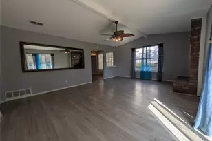1800 Fernwood Cir, Carrollton, TX 75006 - Photo 2