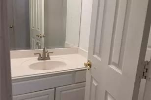 2301 Clearspring Dr S, Irving, TX 75063 - Photo 18