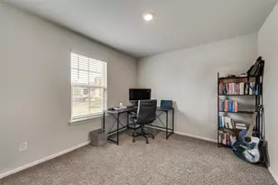 16545 Club Springs Ln, Fort Worth, TX 76247 - Photo 8