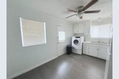 1706 Martin Luther Drive, Arlington, TX 76010 - Photo 12