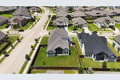 2801 Augustus Way, Mansfield, TX 76063 - Photo 2
