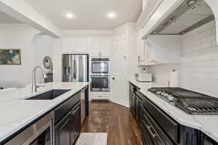 329 Hitch Wagon Dr, McKinney, TX 75071 - Photo 6