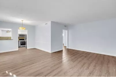 6017 E University Boulevard #118, Dallas, TX 75206 - Photo 2