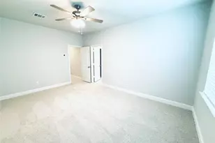 7925 Bayside Dr, Rowlett, TX 75088 - Photo 6