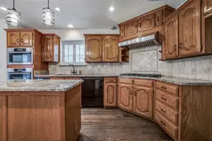 512 Parkview Pl, Coppell, TX 75019 - Photo 10