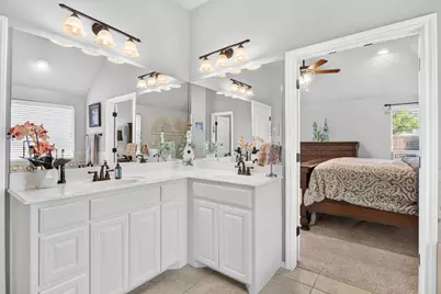 11000 Wanamaker Drive, Benbrook, TX 76126 - Photo 22