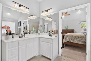 11000 Wanamaker Dr, Benbrook, TX 76126 - Photo 22