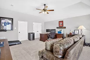 11000 Wanamaker Dr, Benbrook, TX 76126 - Photo 32