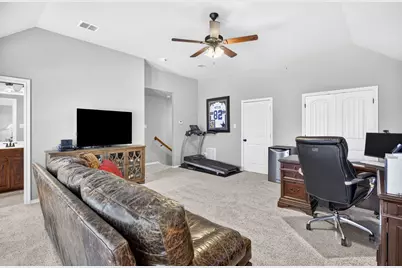 11000 Wanamaker Drive, Benbrook, TX 76126 - Photo 30