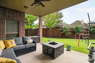 11000 Wanamaker Dr, Benbrook, TX 76126 - Photo 40