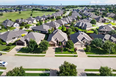 11000 Wanamaker Drive, Benbrook, TX 76126 - Photo 34
