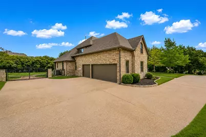 3908 Lakewood Heights Court, Fort Worth, TX 76179 - Photo 2