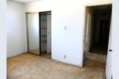 5324 Parker Henderson Road, Fort Worth, TX 76119 - Photo 18