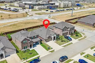 3257 Trails End Rd, Aubrey, TX 76227 - Photo 32