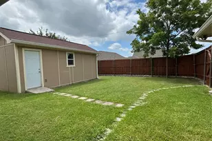 2209 Rockbluff Dr, Rowlett, TX 75088 - Photo 14