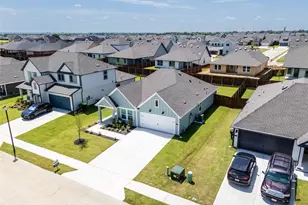 729 Orchid Wy, Pilot Point, TX 76258 - Photo 28