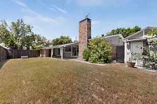 1901 Paxton Dr, Carrollton, TX 75007 - Photo 34