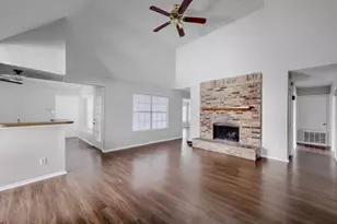 1005 Whitewater Trail, DeSoto, TX 75115 - Photo 2