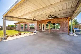 407 Valley View Ct, Rio Vista, TX 76093 - Photo 20
