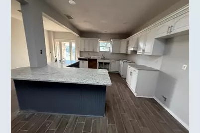 1125 Lakeshore Drive, Canyon Lake, TX 78133 - Photo 30