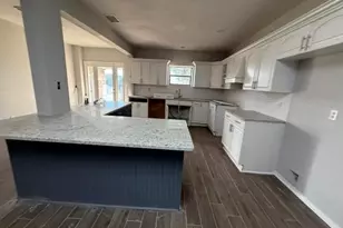 1125 Lakeshore Dr, Canyon Lake, TX 78133 - Photo 30