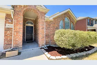 8210 Mossberg Drive, Arlington, TX 76002 - Photo 2
