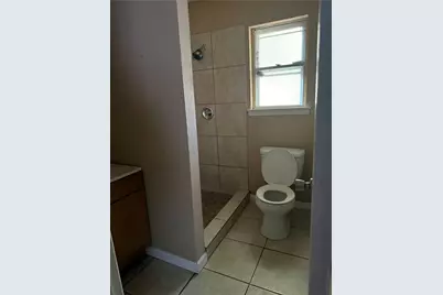 107 SE Harris Street, Burleson, TX 76028 - Photo 6