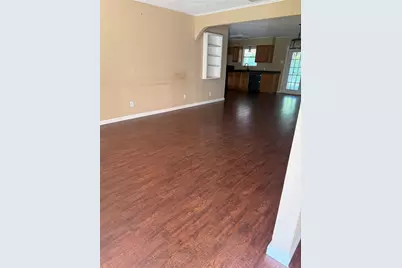 107 SE Harris Street, Burleson, TX 76028 - Photo 2