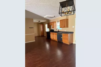 107 SE Harris Street, Burleson, TX 76028 - Photo 4