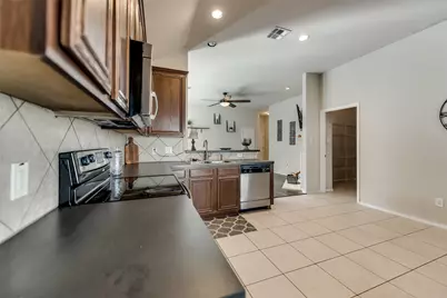 203 Cedar Creek Drive, Princeton, TX 75407 - Photo 10