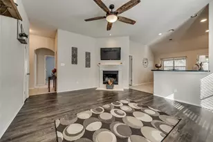 203 Cedar Crk Dr, Princeton, TX 75407 - Photo 8