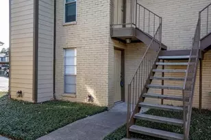 10650 Steppington Dr, Dallas, TX 75230 - Photo 2