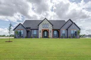10121 Baldy Mountain Dr, Waxahachie, TX 75167 - Photo 2