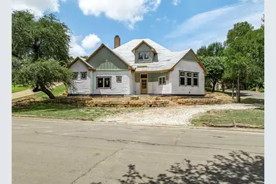 416 Keys Creek Drive, Waco, TX 76708 - Photo 1