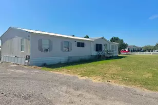 1275 John Wayne Rd, Kaufman, TX 75142 - Photo 2