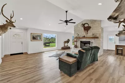 1901 Melissa Lane, Keene, TX 76031 - Photo 18