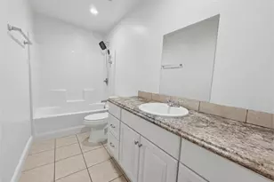 1020 Corral Dr, Granbury, TX 76048 - Photo 14