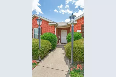 800 Canyon Place, DeSoto, TX 75115 - Photo 4