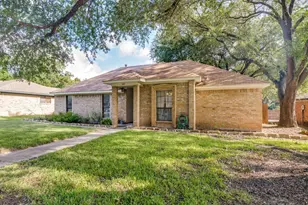 5114 Vera Cruz Dr, Garland, TX 75043 - Photo 2